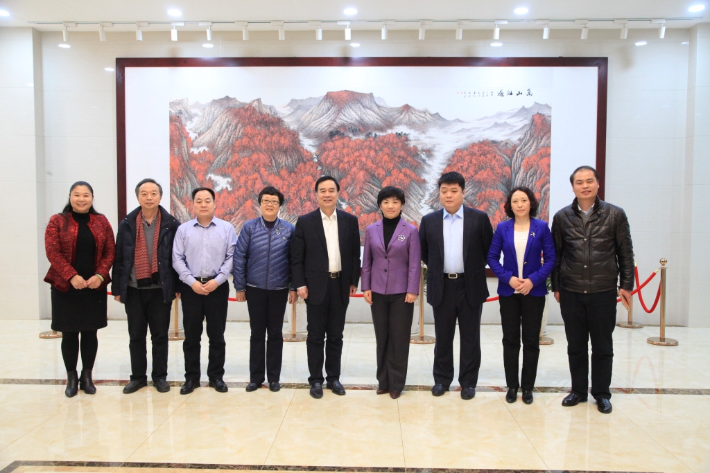 2018年1月15日，海州區委書記萬聞華蒞臨鷹游集團指導工作